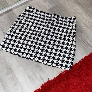 Loudmouth Houndstooth Golf Skort! Wow! Show stopper 😊Sz 14 - knock ‘em out!